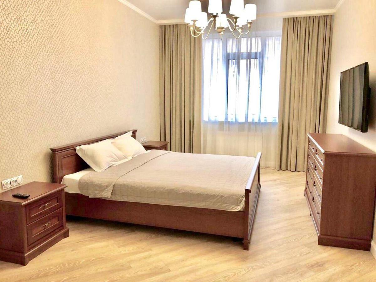 2-Nd Pearl 2-Bedrooms Apartment 敖德萨 外观 照片